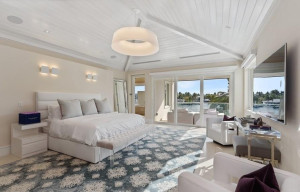 701 Middle River Drive, Fort Lauderdale, FL 33304