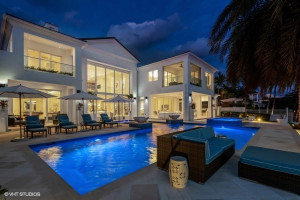 701 Middle River Drive, Fort Lauderdale, FL 33304