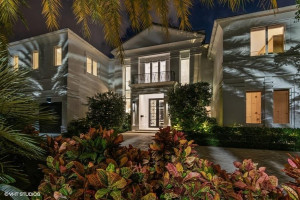 701 Middle River Drive, Fort Lauderdale, FL 33304