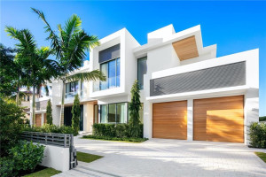 2412 Laguna Drive, Fort Lauderdale, FL 33316