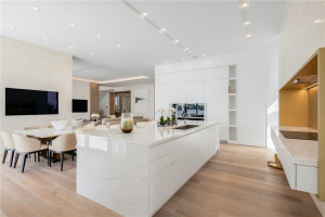 2412 Laguna Drive, Fort Lauderdale, FL 33316