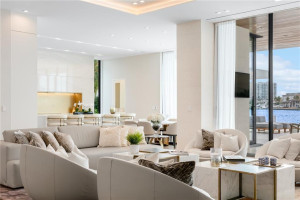 2412 Laguna Drive, Fort Lauderdale, FL 33316