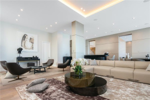 2412 Laguna Drive, Fort Lauderdale, FL 33316