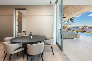 2412 Laguna Drive, Fort Lauderdale, FL 33316