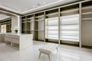 2412 Laguna Drive, Fort Lauderdale, FL 33316