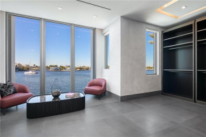 2412 Laguna Drive, Fort Lauderdale, FL 33316