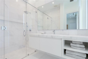 2412 Laguna Drive, Fort Lauderdale, FL 33316