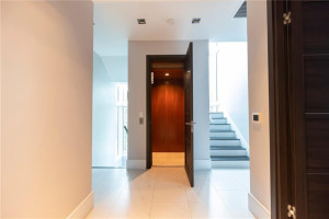 3019 NE 20th Court, Fort Lauderdale, FL 33305