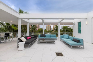 3019 NE 20th Court, Fort Lauderdale, FL 33305