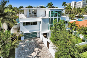 3019 NE 20th Court, Fort Lauderdale, FL 33305