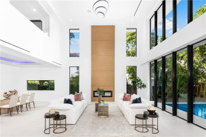 1204 Bayview Drive, Fort Lauderdale, FL 33304