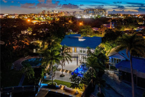 1204 Bayview Drive, Fort Lauderdale, FL 33304