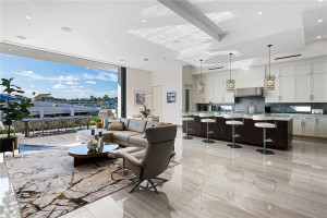 1425 E Lake Drive, Fort Lauderdale, FL 33316