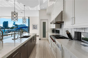 1425 E Lake Drive, Fort Lauderdale, FL 33316