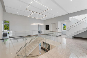 1425 E Lake Drive, Fort Lauderdale, FL 33316