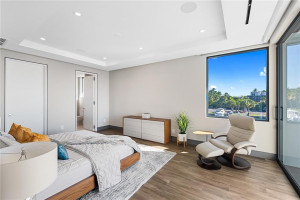 1425 E Lake Drive, Fort Lauderdale, FL 33316