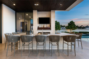 1425 E Lake Drive, Fort Lauderdale, FL 33316