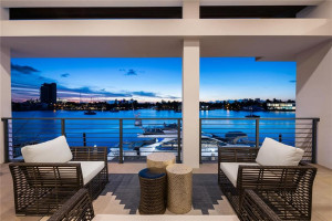 1425 E Lake Drive, Fort Lauderdale, FL 33316