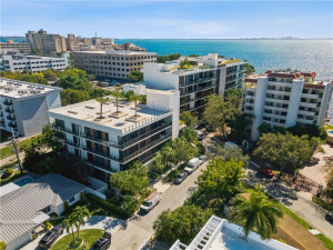 3581 E Glencoe 501, Miami, FL 33133