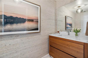 3581 E Glencoe 501, Miami, FL 33133