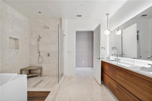 3581 E Glencoe 501, Miami, FL 33133