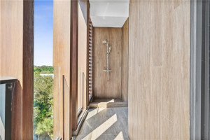 3581 E Glencoe 501, Miami, FL 33133