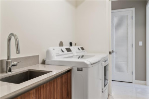 3581 E Glencoe 501, Miami, FL 33133