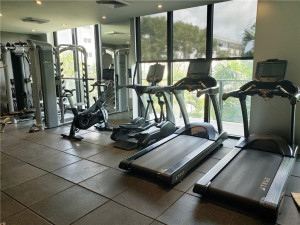 3581 E Glencoe 501, Miami, FL 33133