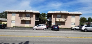 2545 Taft Street, 209, Hollywood, FL 33020