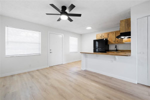 5168 NE 6th Avenue, 427, Oakland Park, FL 33334