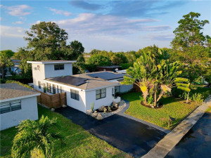 2809 SW 8th Street, Fort Lauderdale, FL 33312