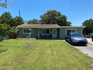 210 NW 9th Street, Boca Raton, FL 33432