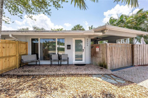 Photo for 2305 NE 11th Avenue, Wilton Manors, FL 33305 - Listing #FX-10386537 2305 NE 11th Avenue, Wilton Manors, FL 33305