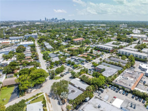 Photo for 2305 NE 11th Avenue, Wilton Manors, FL 33305 - Listing #FX-10386537 2305 NE 11th Avenue, Wilton Manors, FL 33305