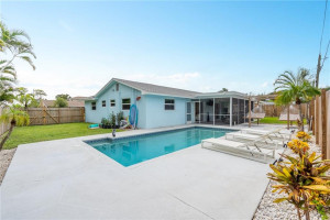 2431 Crawford Court, Lake Worth, FL 33462