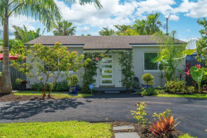 Photo for 1444 NE 2nd Avenue, Fort Lauderdale, FL 33304 - Listing #FX-10385038 1444 NE 2nd Avenue, Fort Lauderdale, FL 33304