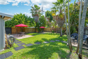 Photo for 1444 NE 2nd Avenue, Fort Lauderdale, FL 33304 - Listing #FX-10385038 1444 NE 2nd Avenue, Fort Lauderdale, FL 33304