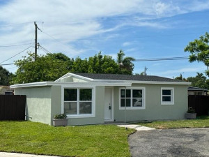 2480 NE 13th Terrace, Pompano Beach, FL 33064