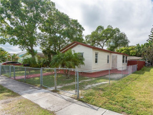 238 SW 1st Avenue, Dania Beach, FL 33004