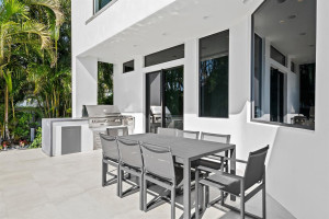 1304 Seminole Drive, Fort Lauderdale, FL 33304