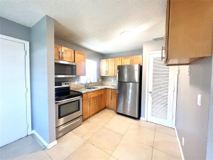 5186 NE 6th Avenue, 713, Oakland Park, FL 33334