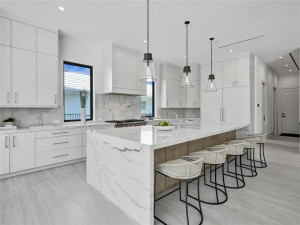 7 Seneca Road, Sea Ranch Lakes, FL 33308