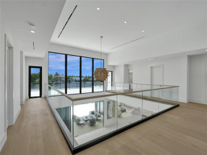 7 Seneca Road, Sea Ranch Lakes, FL 33308