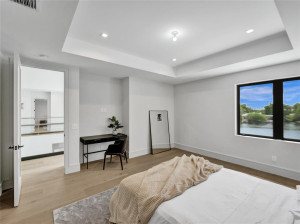 7 Seneca Road, Sea Ranch Lakes, FL 33308