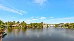 7 Seneca Road, Sea Ranch Lakes, FL 33308