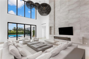 4012 Country Club, Fort Lauderdale, FL 33308