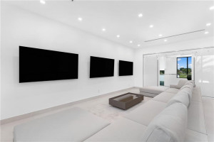 4012 Country Club, Fort Lauderdale, FL 33308