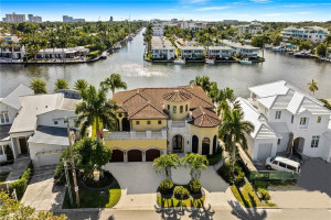 SUPERIOR GATED NEIGHBORHOOD OF SUNRISE KEY