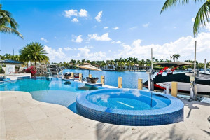 1918 Sunrise Key Boulevard, Fort Lauderdale, FL 33304