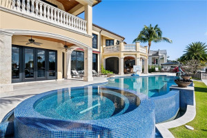 1918 Sunrise Key Boulevard, Fort Lauderdale, FL 33304